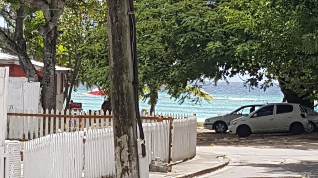 Worthing Beach Apartments Bridgetown Buitenkant foto