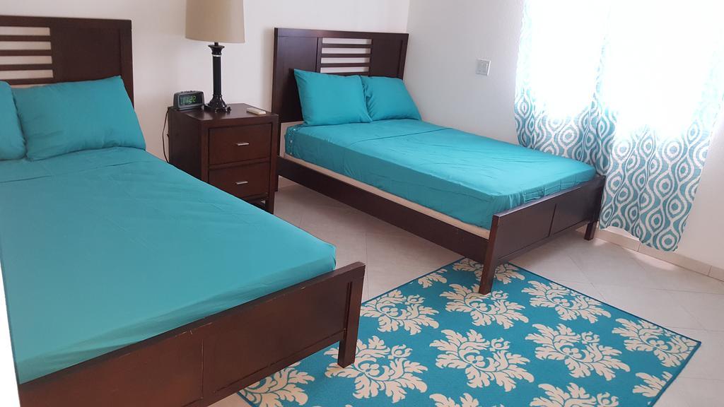 Worthing Beach Apartments Bridgetown Buitenkant foto